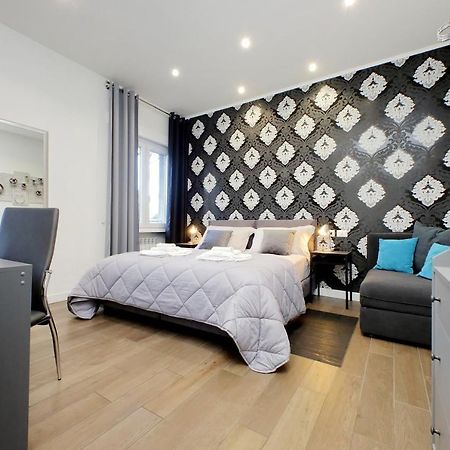Druso Dream Apartment Colosseo Rome Exterior photo
