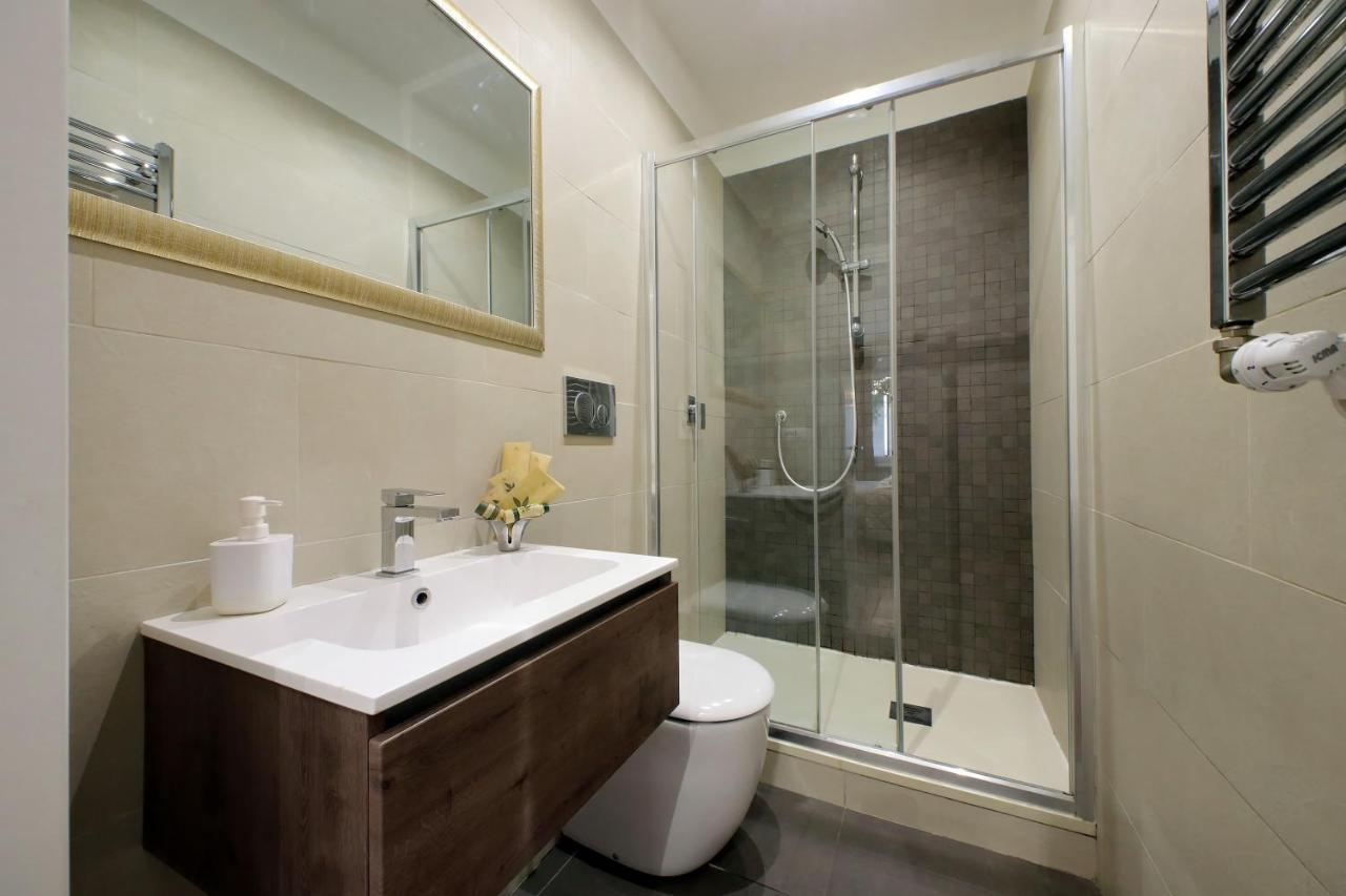 Druso Dream Apartment Colosseo Rome Exterior photo