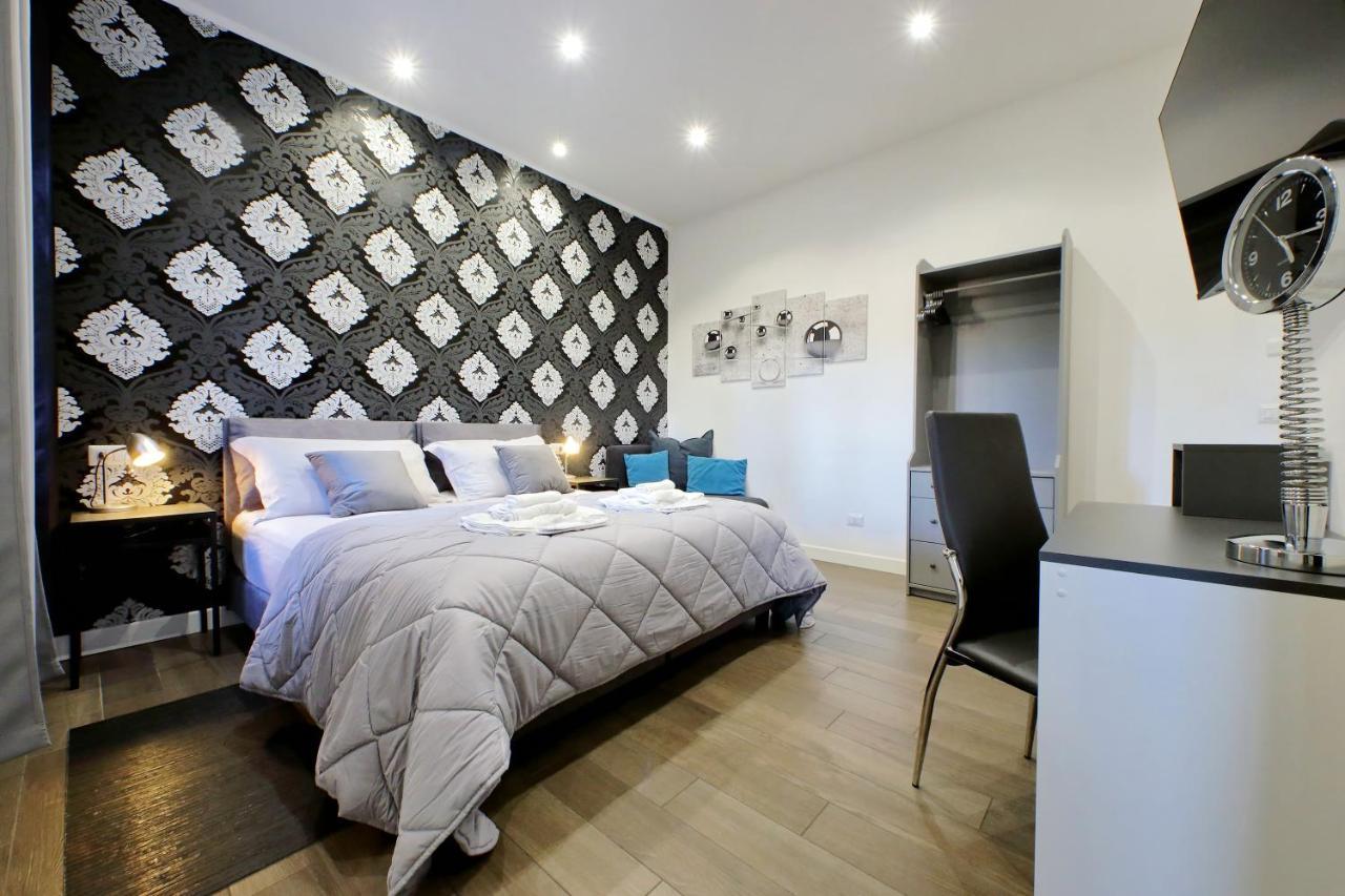 Druso Dream Apartment Colosseo Rome Exterior photo