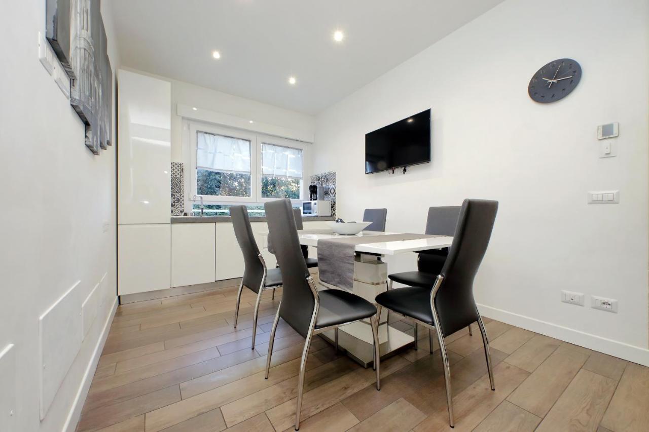 Druso Dream Apartment Colosseo Rome Exterior photo